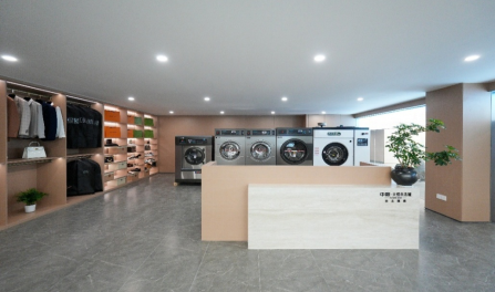 1764908551309302.png image.png